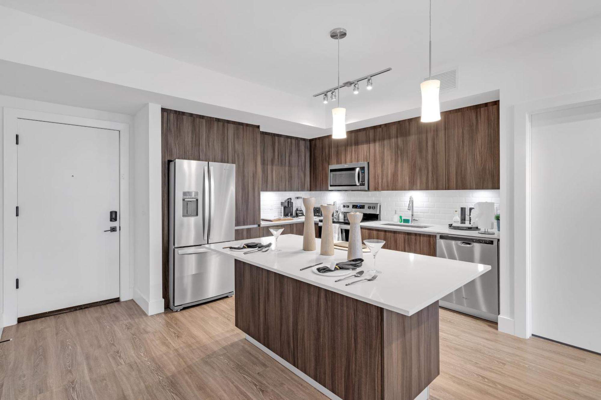 Modern 2 Bed In The Heart Of Doral Free Parking