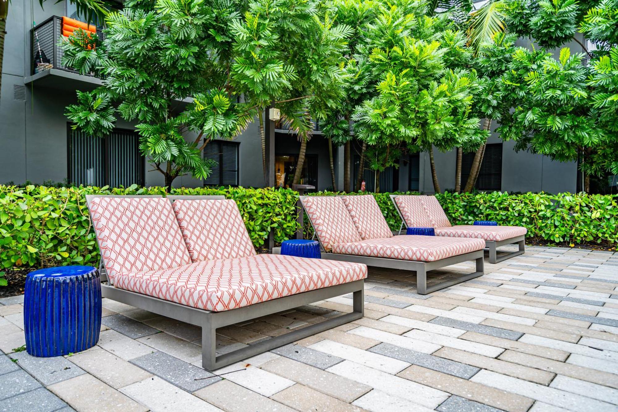 Modern 2 Bed In The Heart Of Doral Free Parking * Hialeah Gardens