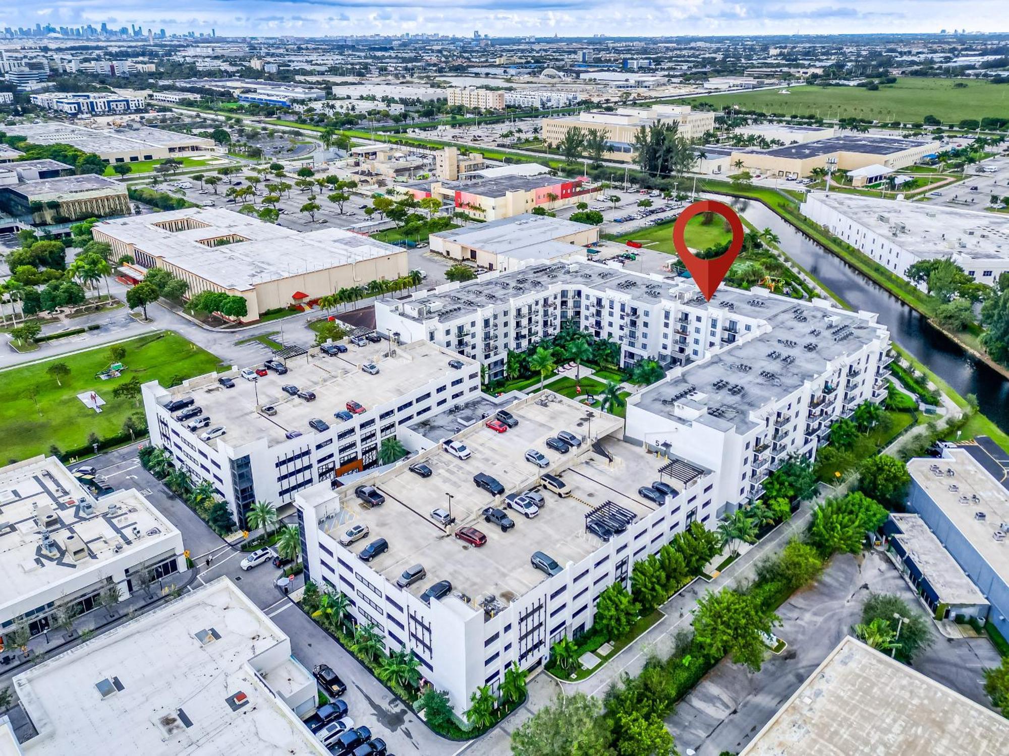 Apartment Modern 2 Bed In The Heart Of Doral Free Parking *